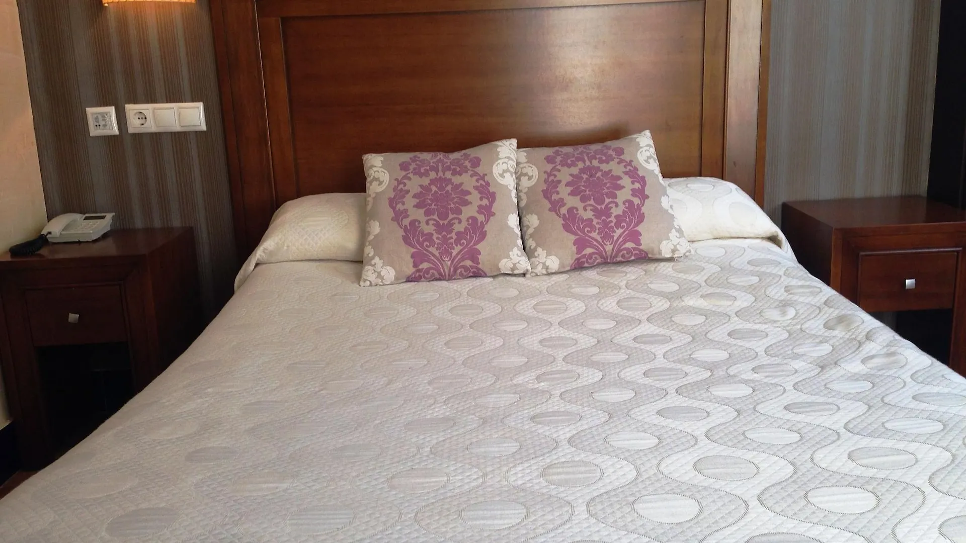 אובדה Hotel Rosaleda Don Pedro