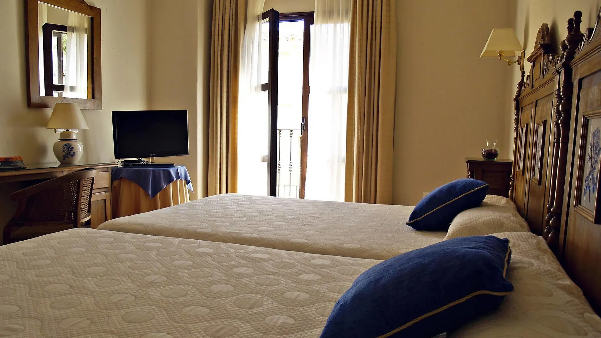 אובדה Hotel Rosaleda Don Pedro