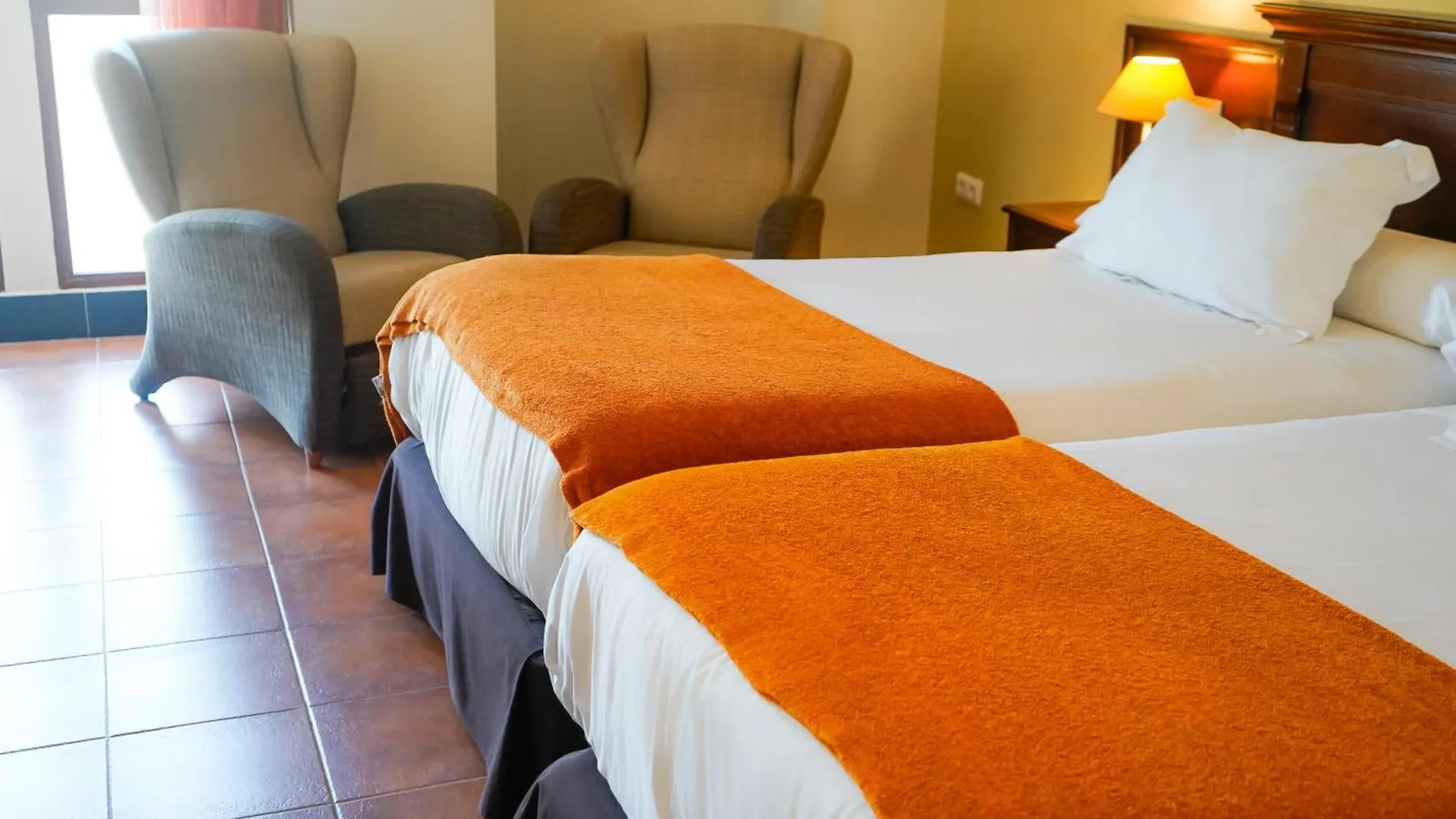 Hotel Rosaleda Don Pedro Úbeda 4*,